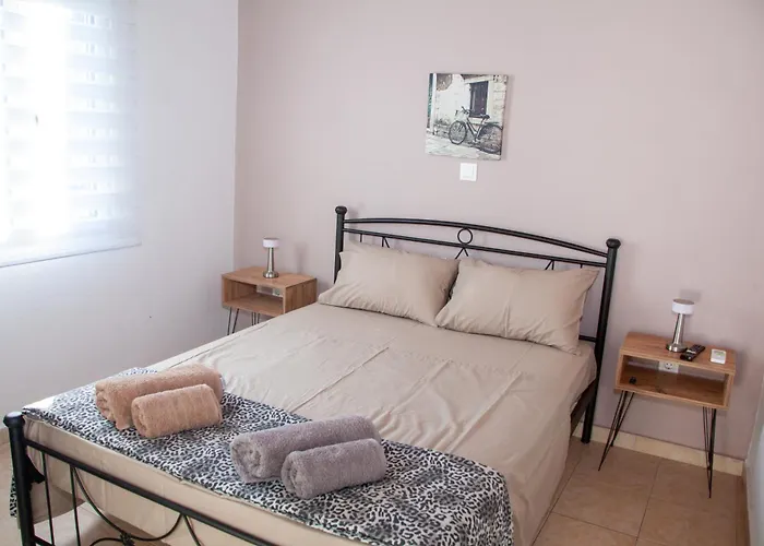 The Graffiti House * Glifada